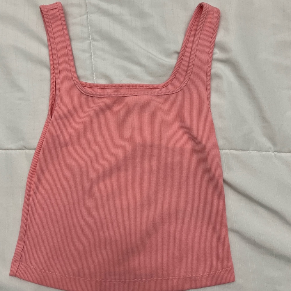 Ribbed crop top
